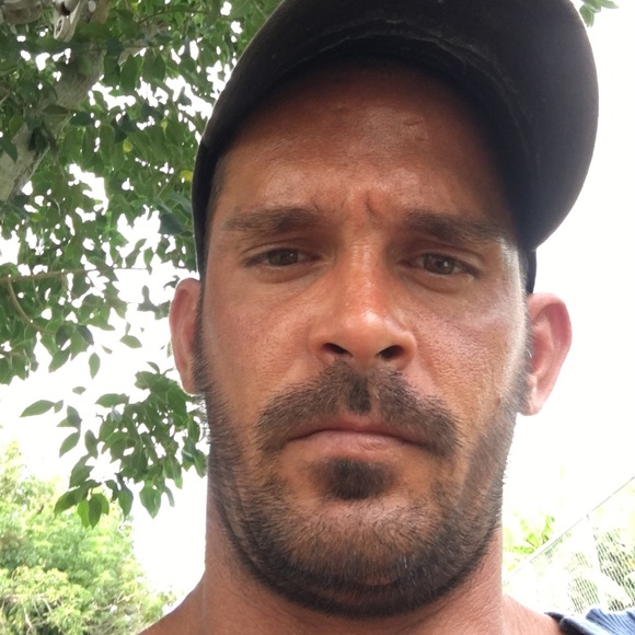 Meet your Posher, Edward - Picture 1 of 1