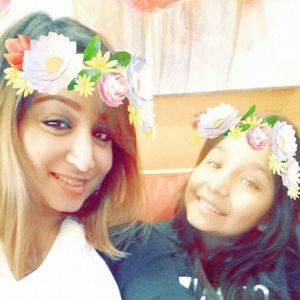 Meet your Posher, Esther