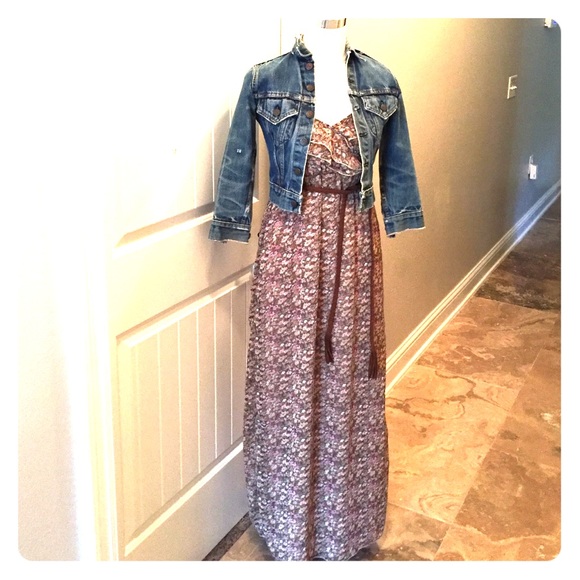 SOLD - Picture 1 of 4