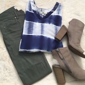 Blue Tie Dye casual top!!!!!