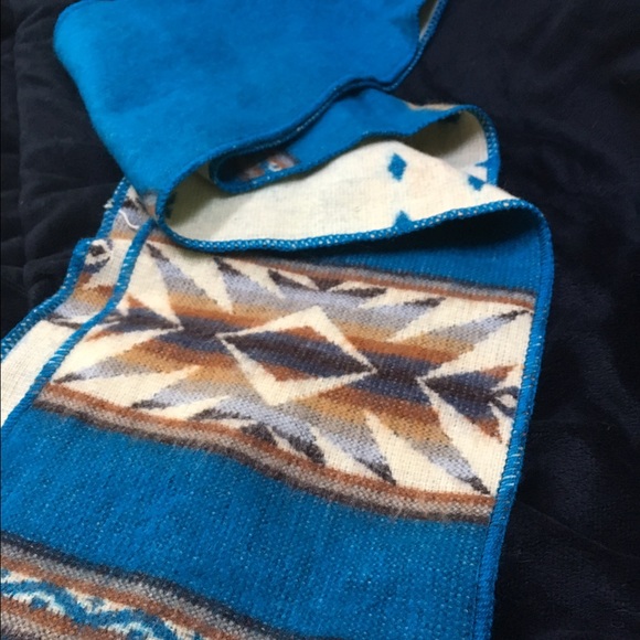 Scarf - Picture 3 of 3