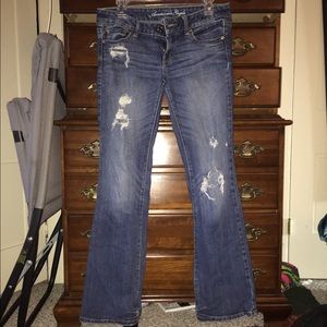 Distressed Boyfriend Jeans