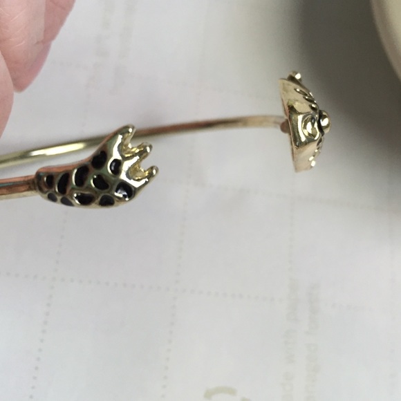 Cheetah Open cuff! - Picture 3 of 4