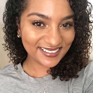 Meet your Posher, Anndreana