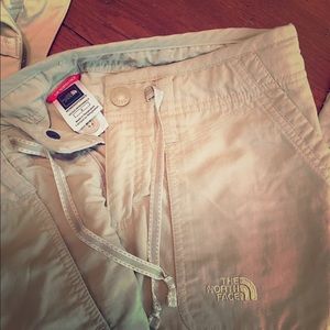 North face pants, size 4
