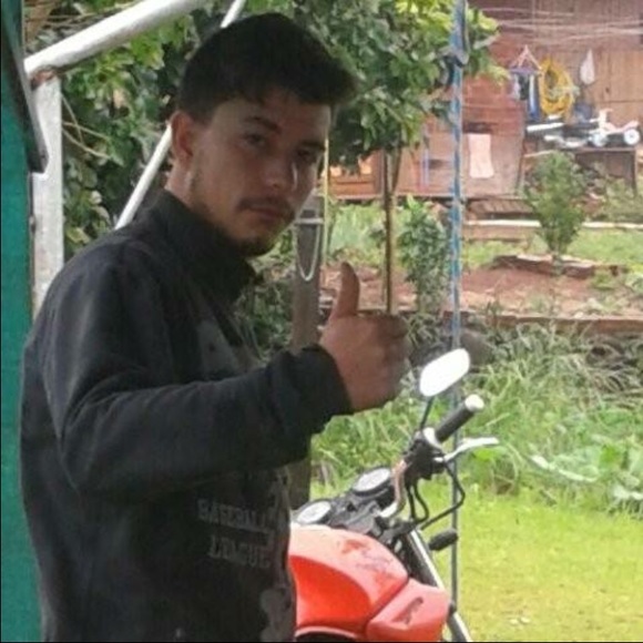 Meet your Posher, Jones - Picture 1 of 1