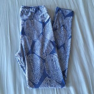 LuLaRoe OS Leggings.