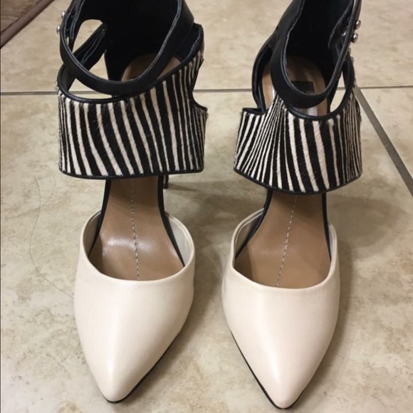 Shoes - Picture 1 of 2