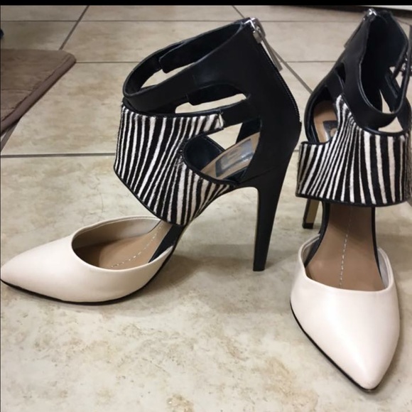 Shoes - Picture 2 of 2