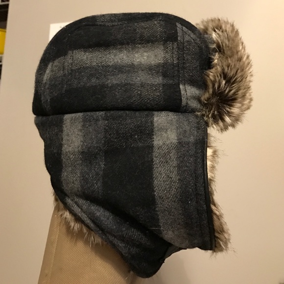 Banana republic trapper hat Clearance
