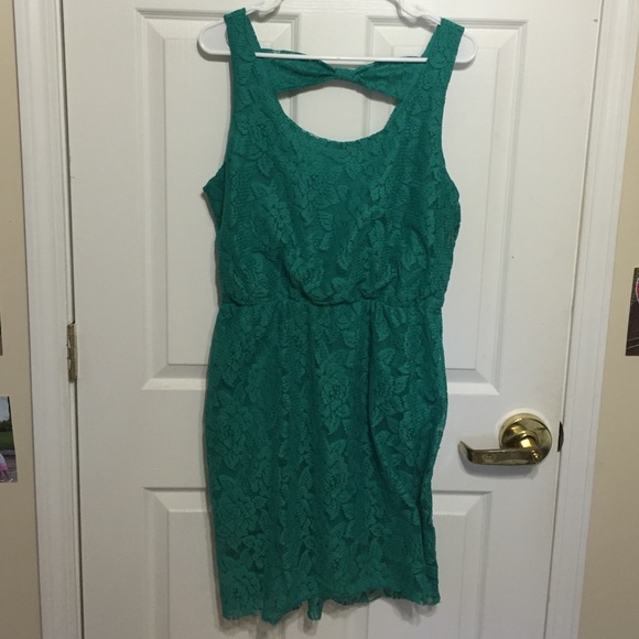 Teal lace dress L