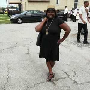 Meet your Posher, Bobbie