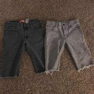 Men's Levi's cut off shorts