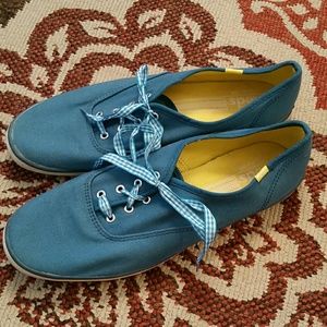 Blue keds, like new