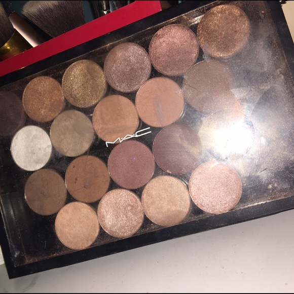 Depotted Morphe Eyeshadows (Singles&35o) - Picture 1 of 3