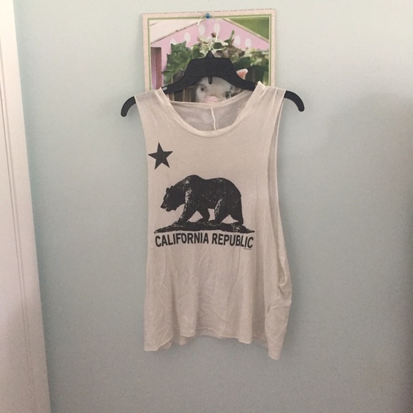 California Republic Muscle Tee - Picture 1 of 1