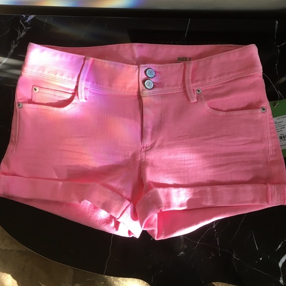 Lilly Pulitzer Clifton shorts