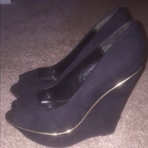 Forever 21 wedges never worn