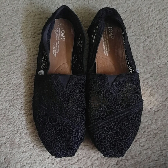 Black Lace Toms