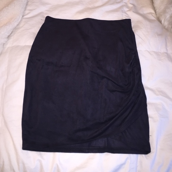 Right Skirt