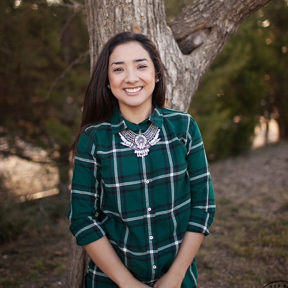 Meet your Posher, Valerie - Picture 1 of 1