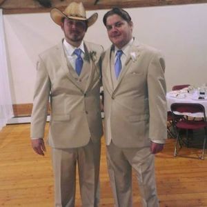 Meet your Posher, Christopher