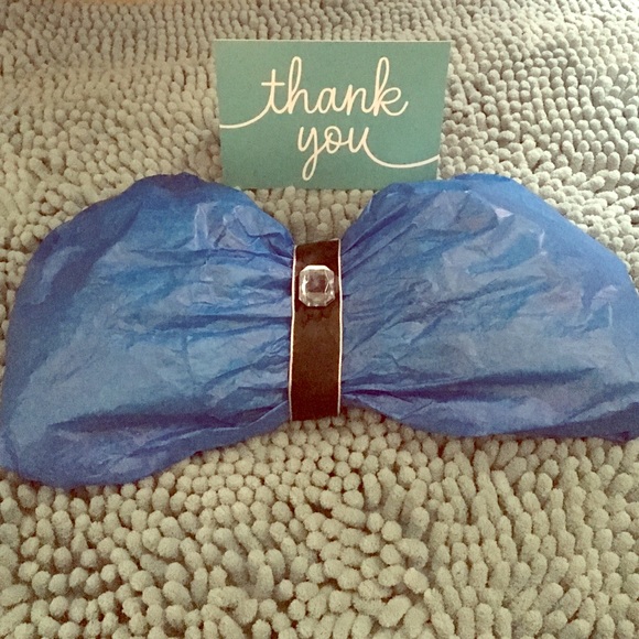 All packed and ready to go! Thanks for shopping💋