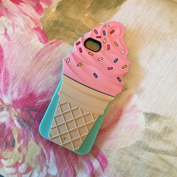 kate spade Accessories - Kate Spade Silicon Iphone 6s Case 6