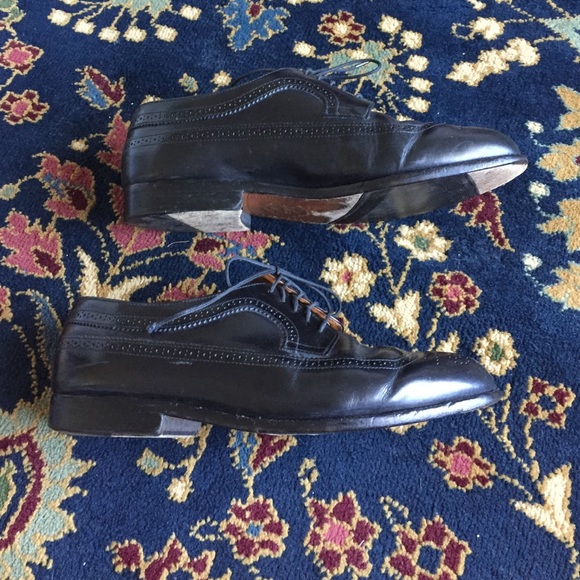 Bass Wingtips Dress Shoe Men's - Picture 3 of 4