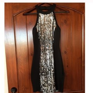 HOT flattering sequin dress!
