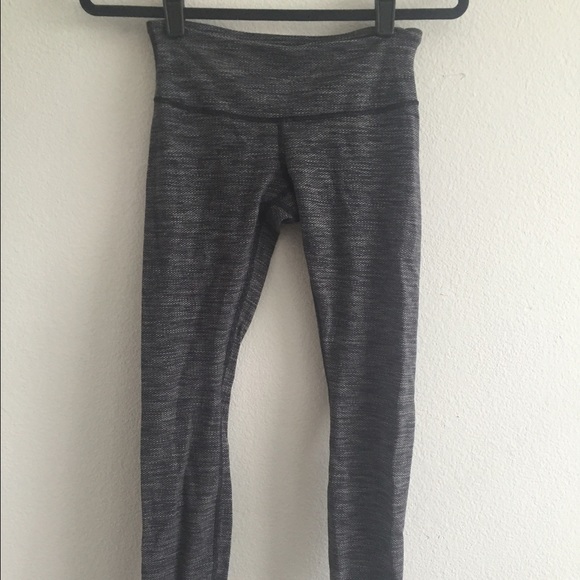 Lululemon grey pants size 2