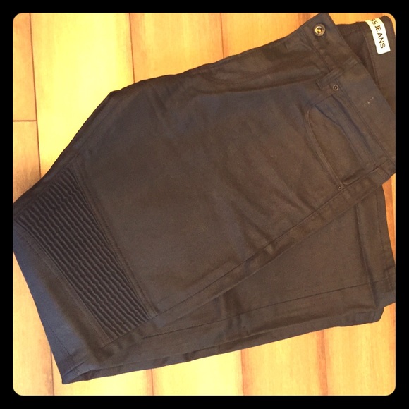Express Rocco Black Resin Jeans