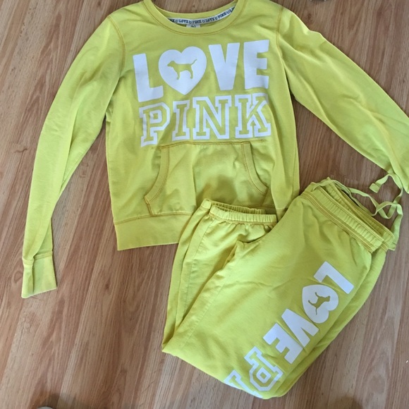 Pink Victoria Secret sweatsuit Med/small