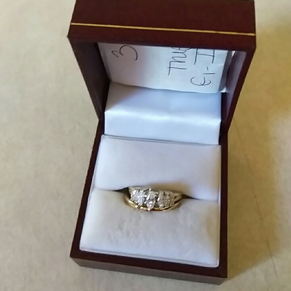 Jewelry - 3/4 CT wedding set