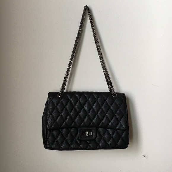 Forever 21 faux leather purse with chain strap