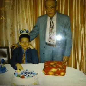 Meet your Posher, Eli