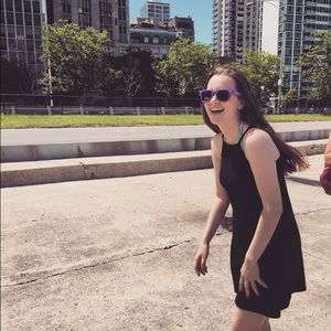 Meet your Posher, Laura