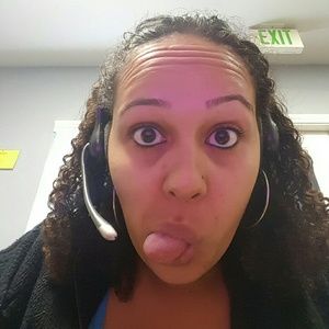 Meet your Posher, Kaila