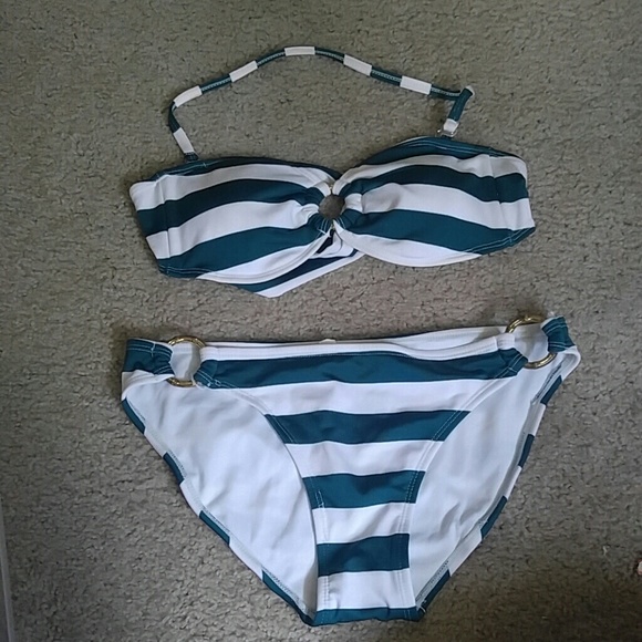 Green and white stripes bikni