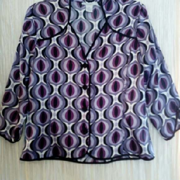 Beautiful 3/4 length sleeve top