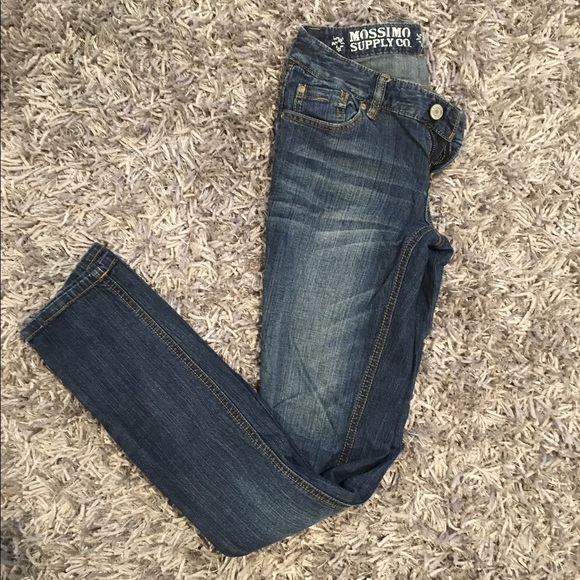 Skinny jeans.