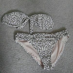 Leopard print strapless bikini