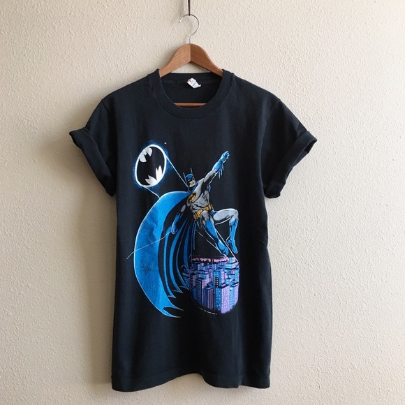 Vintage Tops - Vintage 1988 Batman Tee