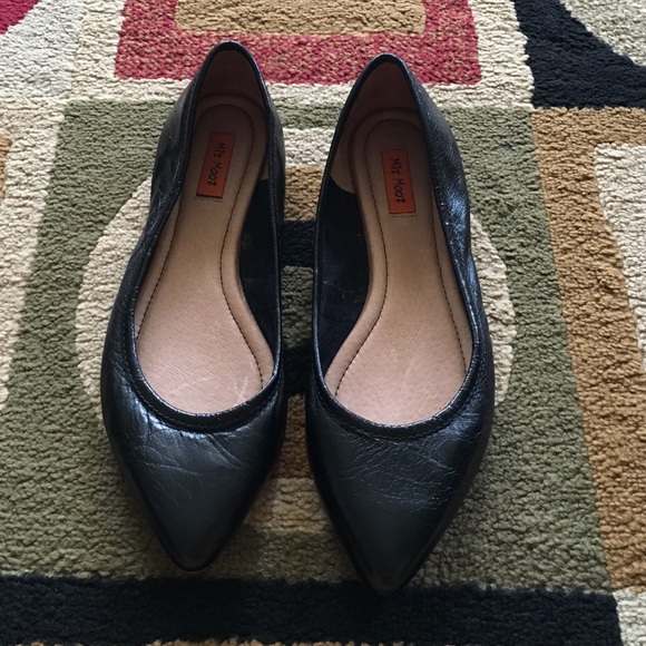 Miz Mooz Shoes - Miz Mooz Flats Size 7
