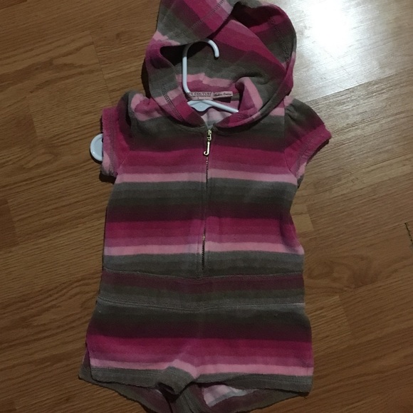 Juicy couture baby girl size 2 romper hoodie