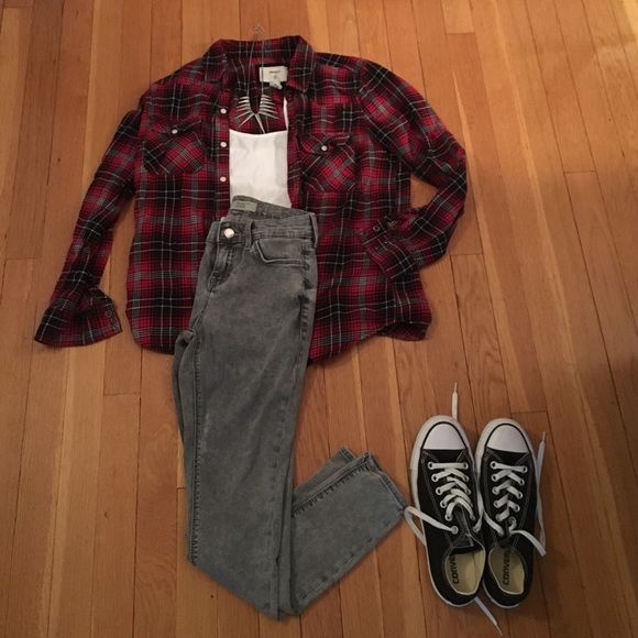 Gray high rise skinny jeans