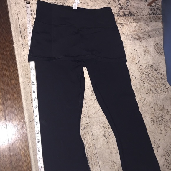 Lululemon leggings with skirt. "A go go crop"
