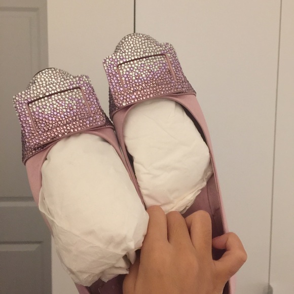 Roger Vivier Diamond shoes - Picture 2 of 3