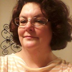 Meet your Posher, Beth a