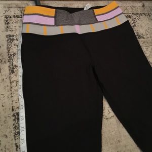 Lululemon Skinny Groove pant